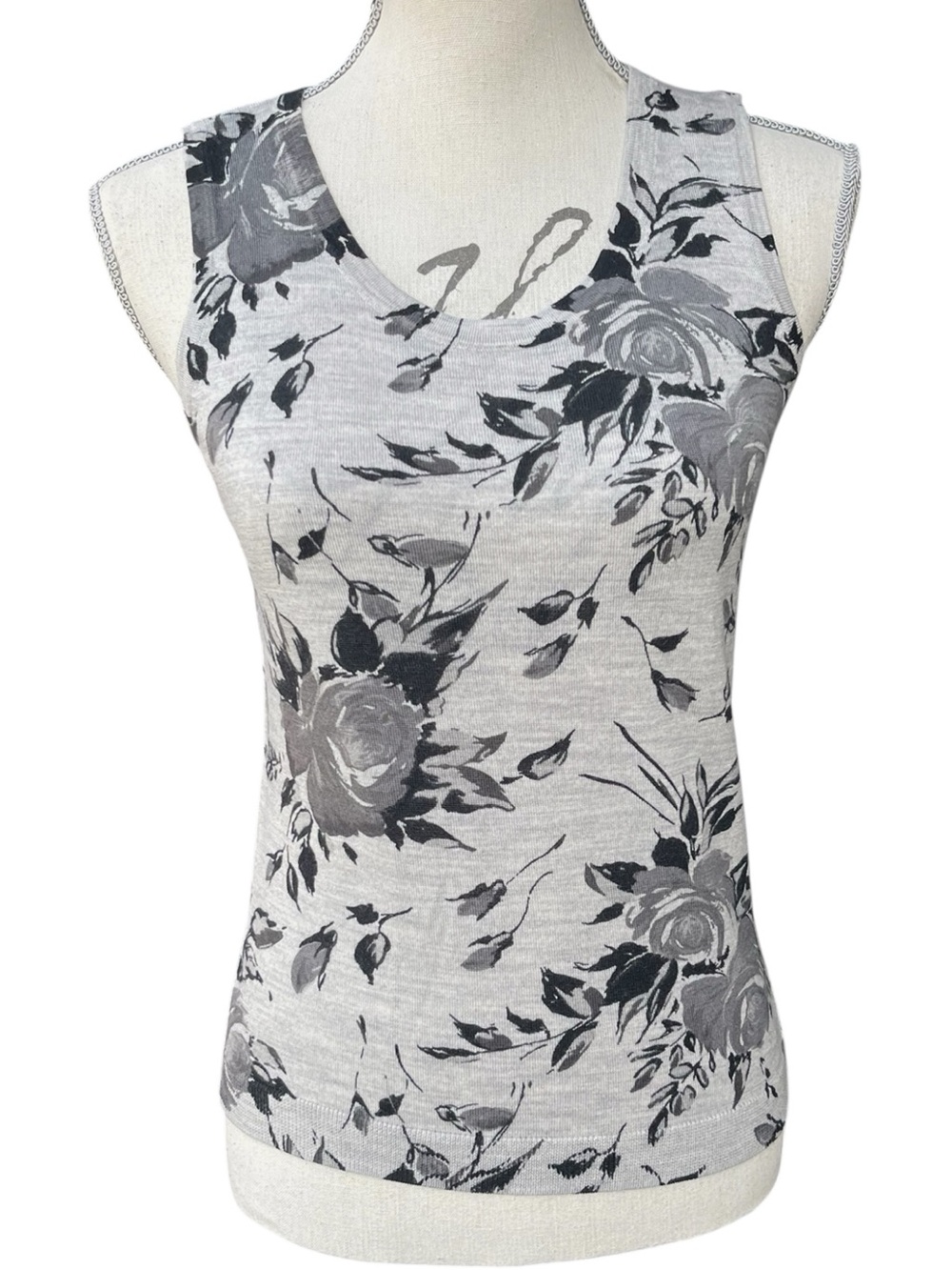 Talbots Petites Grey/Black Floral Merino Wool Scoop Neck Sleeveless Top (SP)